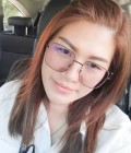 Dating Woman Thailand to Muang : PLE, 41 years